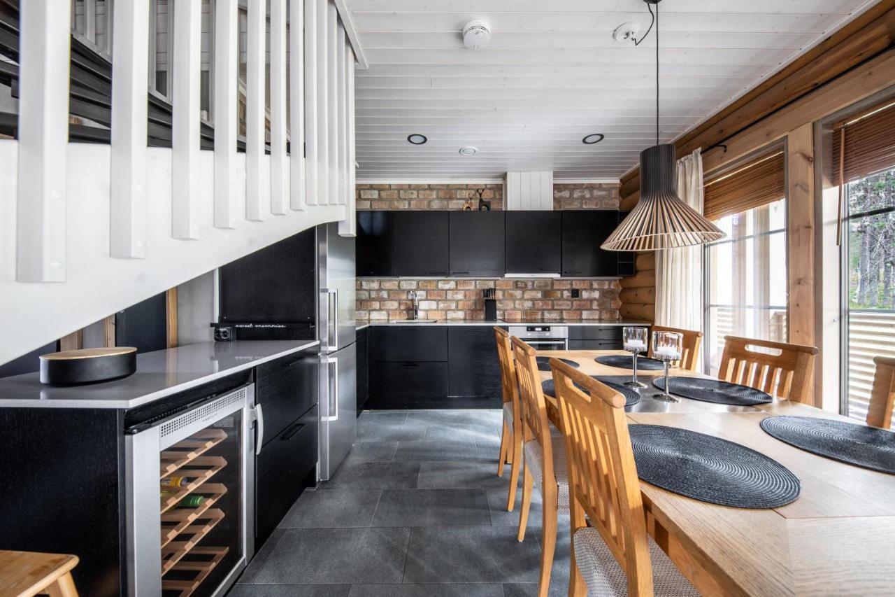 Villa Hullun Mustikka Levi Esterno foto